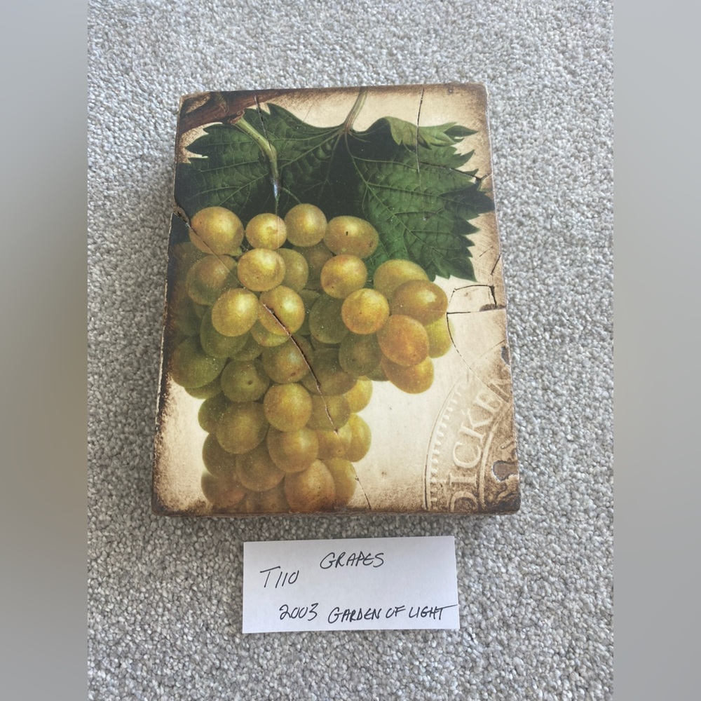 Sid Dickens T110 Grapes Tile Rare From Garden of Light Collection